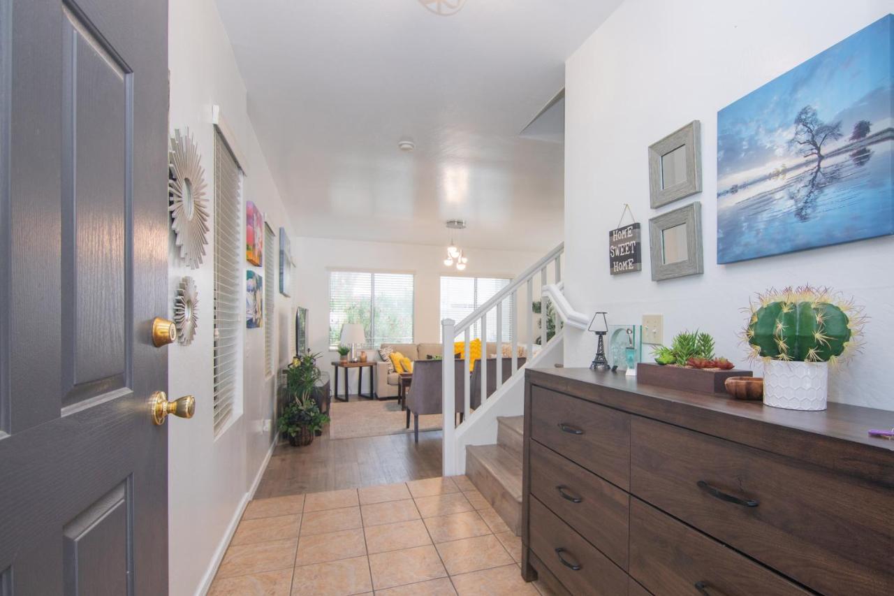 Stylish Home Phoenix - Low Rates Now! Exterior foto